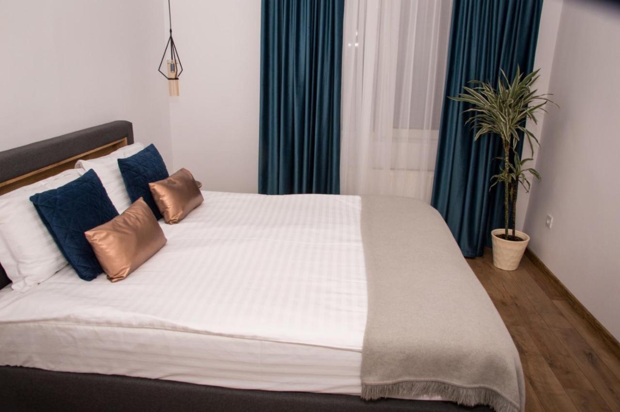 Pension Delia Gardens Timisoara Ngoại thất bức ảnh